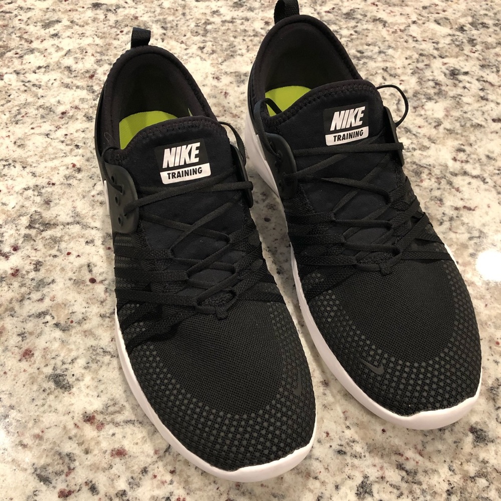 Nike Free TR 7